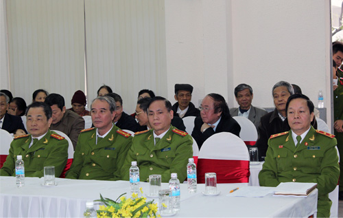 Đồng chí Trung tướng GS.TS Nguyễn Xuân Yêm - Giám đốc Học viện cùng đại diện lãnh đạo các đơn vị tới tham dự buổi lễ