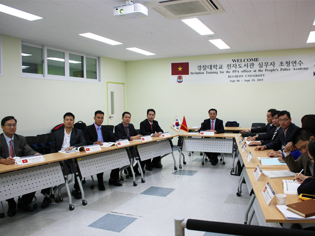 Đoàn Học viện CSND tham tập huấn về công tác Thư viện điện tử tại Hàn Quốc