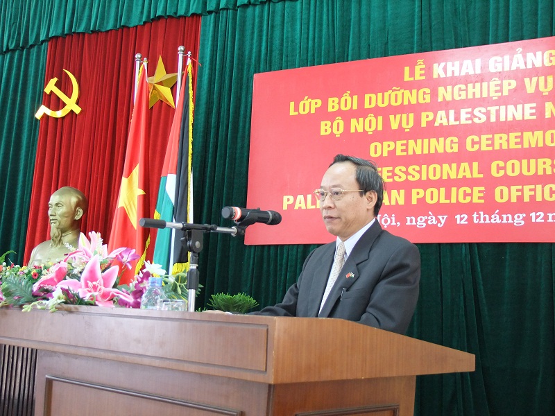 Trung tướng Lê Quy Vương, Thứ trưởng Bộ Công an phát biểu tại Lễ khai giảng