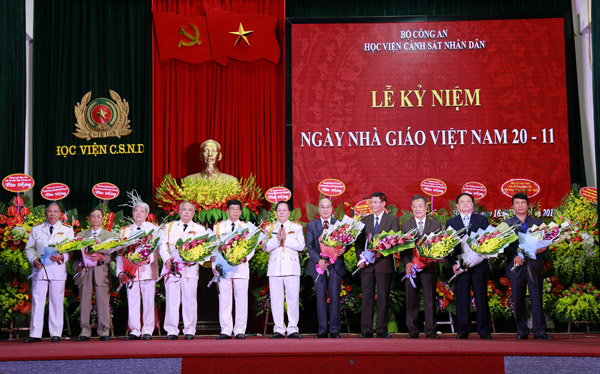 Học viện CSND kỷ niệm Ngày Nhà giáo Việt Nam