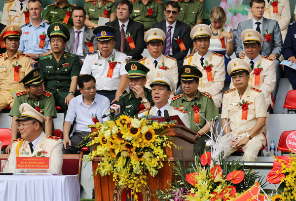 Trung tướng, GS.TS Nguyễn Xuân Yêm, Giám đốc Học viện trình bày diễn văn kỷ niệm 50 năm ngày thành lập Học viện