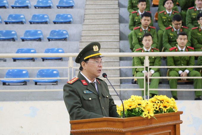 Đại tá Phan Vũ Minh, Phó Cục trưởng Cục Công tác đảng và công tác chính trị phát biểu tại buổi lễ
