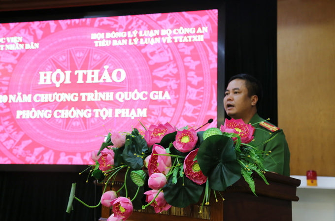 Đại tá, PGS.TS Phạm Công Nguyên, Phó Giám đốc Học viện phát biểu tại Hội thảo