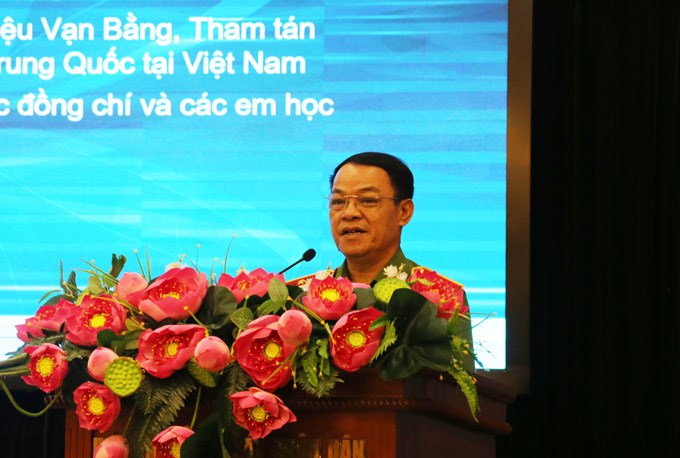 Thiếu tướng, PGS.TS Đặng Xuân Khang, Phó Giám đốc Học viện phát biểu tại lễ tổng kết