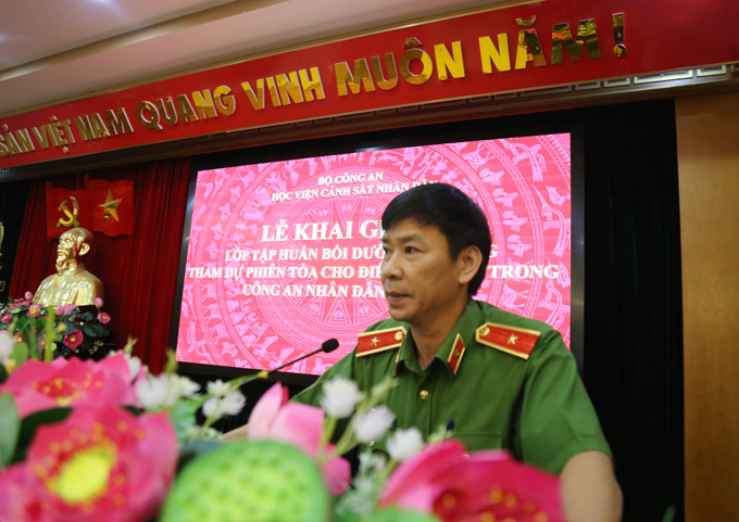 Thiếu tướng, GS.TS Trần Minh Hưởng, Giám Đốc Học viện phát biểu tại buổi lễ