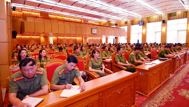 Hội nghị giúp giúp các đại biểu nhận thức sâu sắc hơn những nội dung cơ bản, giá trị to lớn Di chúc của Chủ tịch Hồ Chí Minh và quá trình 50 năm thực hiện Di chúc của Bác.