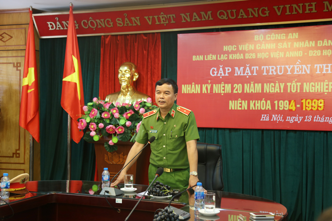 Thiếu tướng, GS.TS Nguyễn Đắc Hoan, Phó Giám đốc Học viện tham dự buổi gặp mặt.