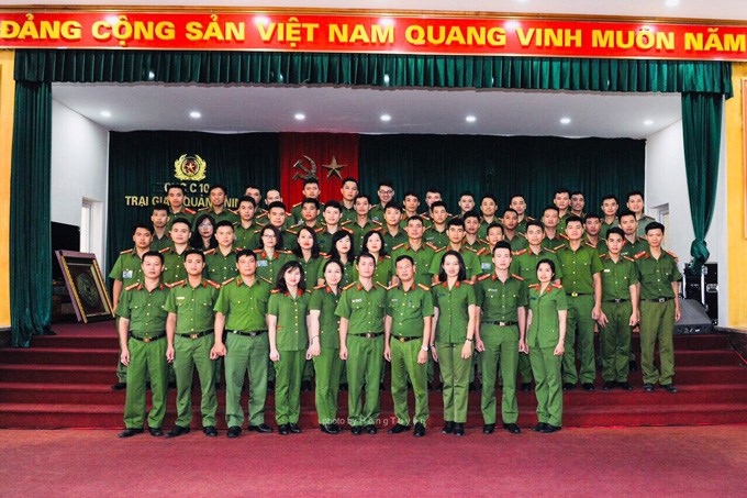 Đoàn cán bộ, giảng viên và học viên Học viện thực tế tại Trại giam Quảng Ninh