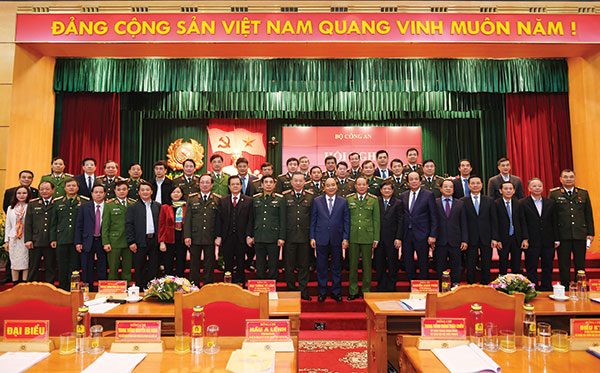 Thủ tướng Nguyễn Xuân Phúc, Bộ trưởng Tô Lâm cùng các đại biểu dự Hội nghị Công an toàn quốc lần thứ 75.