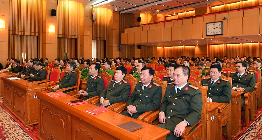 Toàn cảnh Hội nghị Chuyên đề 90 năm truyền thống vẻ vang Đảng Cộng sản Việt Nam