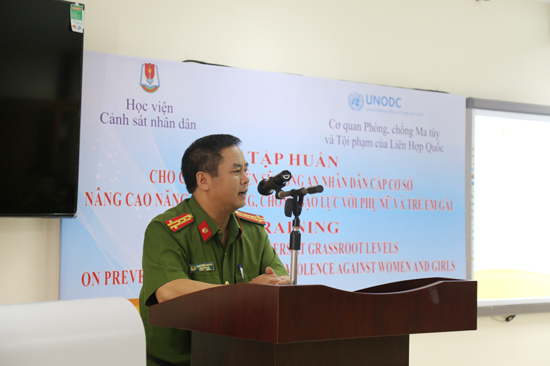 Đại tá, PGS. TS Phạm Công Nguyên - Phó Giám đốc Học viện phát biểu tại lễ bế mạc khóa tập huấn