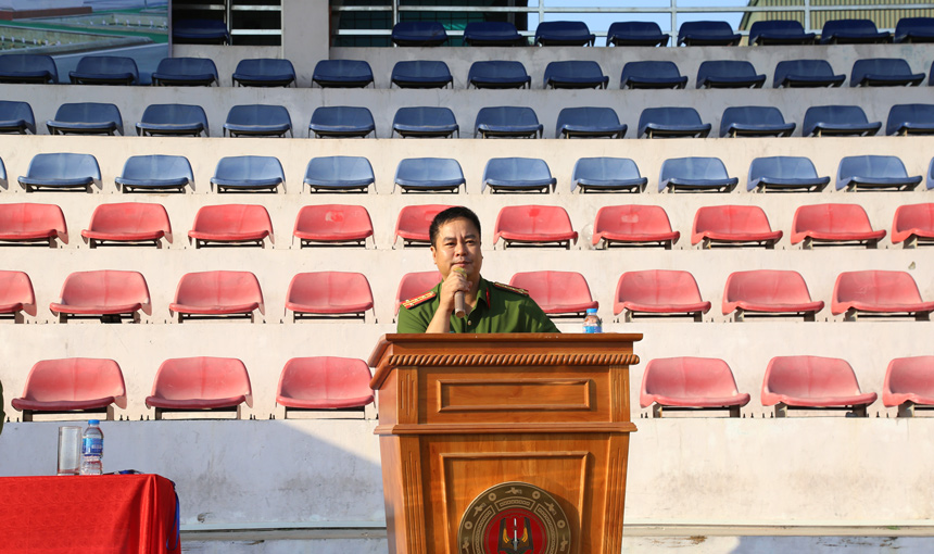 Đại tá, PGS. TS Phạm Công Nguyên, Phó Giám đốc Học viện phát biểu tại Hội thi