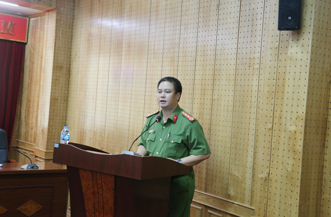 Đại tá, PGS.TS Phạm Công Nguyên, Phó Giám đốc Học viện phát biểu tại Đại hội