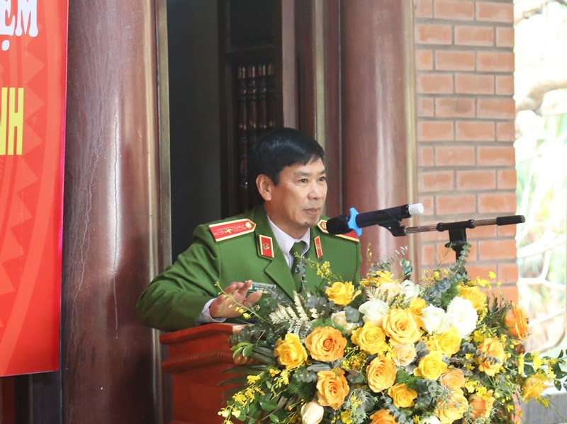 Thiếu tướng, GS.TS Trần Minh Hưởng, Chủ tịch Hội đồng chức danh Giáo sư ngành Khoa học An ninh, Giám đốc Học viện phát biểu tại buổi lễ