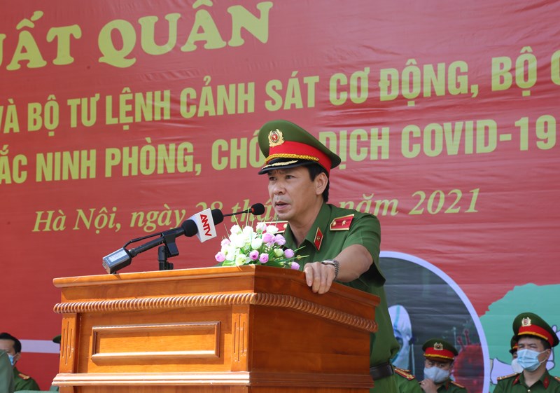 Thiếu tướng, GS.TS Trần Minh Hưởng, Giám đốc Học viện phát biểu tại lễ xuất quân