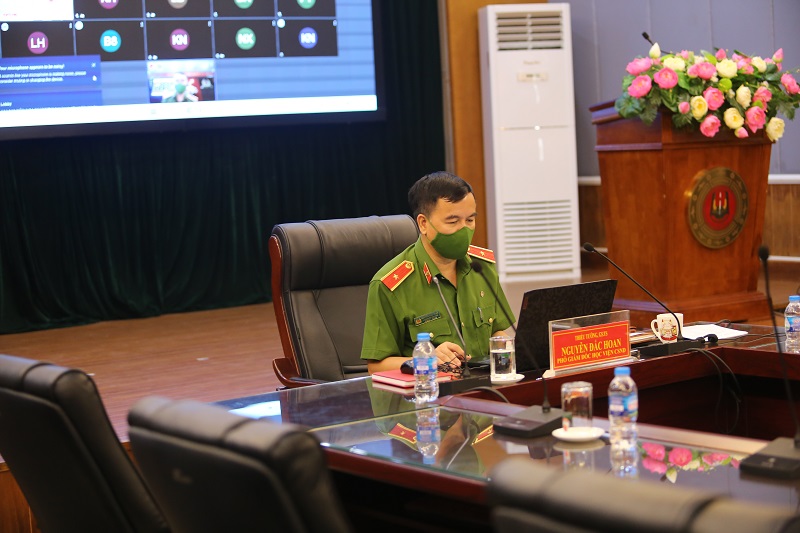 Thiếu tướng, GS. TS Nguyễn Đắc Hoan, Phó Giám đốc Học viện tại buổi tọa đàm