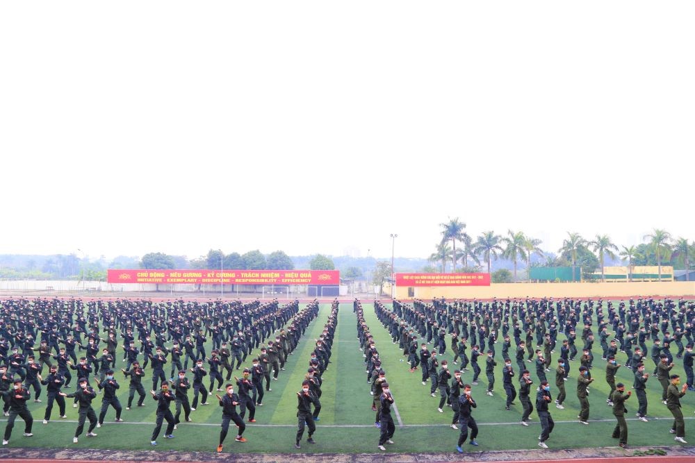 Màn biểu diễn võ thuật tổng hợp Công an nhân dân của cán bộ chiến sĩ Trung đoàn Cảnh sát dự bị đặc nhiệm E02
