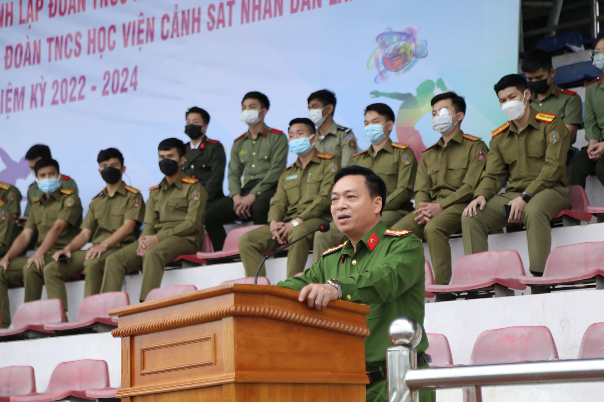Đại tá Nguyễn Đăng Sáu - Phó Giám đốc Học viện phát biểu tại Lễ khai mạc