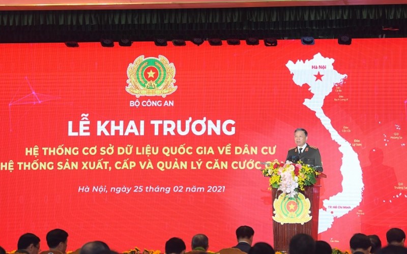 Bộ trưởng Tô Lâm phát biểu tại Lễ khai trương Hệ thống Cơ sở dữ liệu quốc gia về dân cư và Hệ thống Sản xuất, cấp và quản lý Căn cước công dân