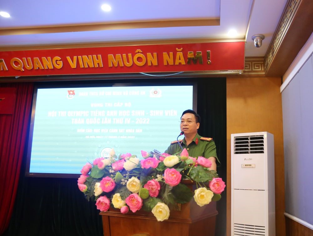Đại tá, TS Nguyễn Đăng Sáu, Phó Giám đốc Học viện CSND phát biểu tại Hội thi