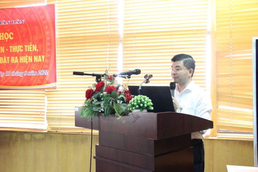 TS Nguyễn Chí Công, Vụ Trưởng Vụ Pháp chế và Quản lý khoa học, Tòa án nhân dân tối cao phát biểu tại Tọa đàm