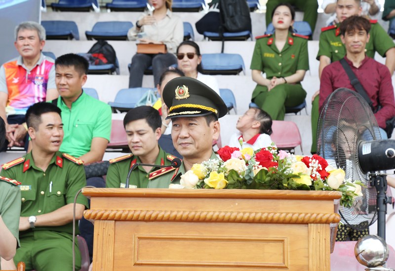 Trung tướng Đặng Xuân Hồng, Cục trưởng Cục Đối ngoại - Bộ Công an phát biểu khai mạc giải đấu
