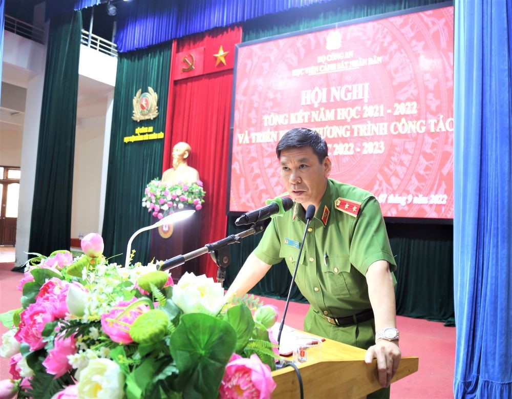 Trung tướng, GS. TS Trần Minh Hưởng, Giám đốc Học viện phát biểu kết luận Hội nghị