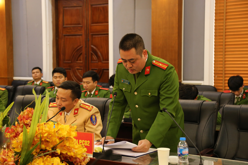 Đại diện Phòng Cảnh sát hình sự Công an thành phố Hà Nội tham luận tại Hội thảo
