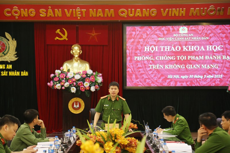 Đại tá, PGS.TS Trần Hồng Quang - Phó Giám đốc Học viện phát biểu chỉ đạo tại Hội thảo