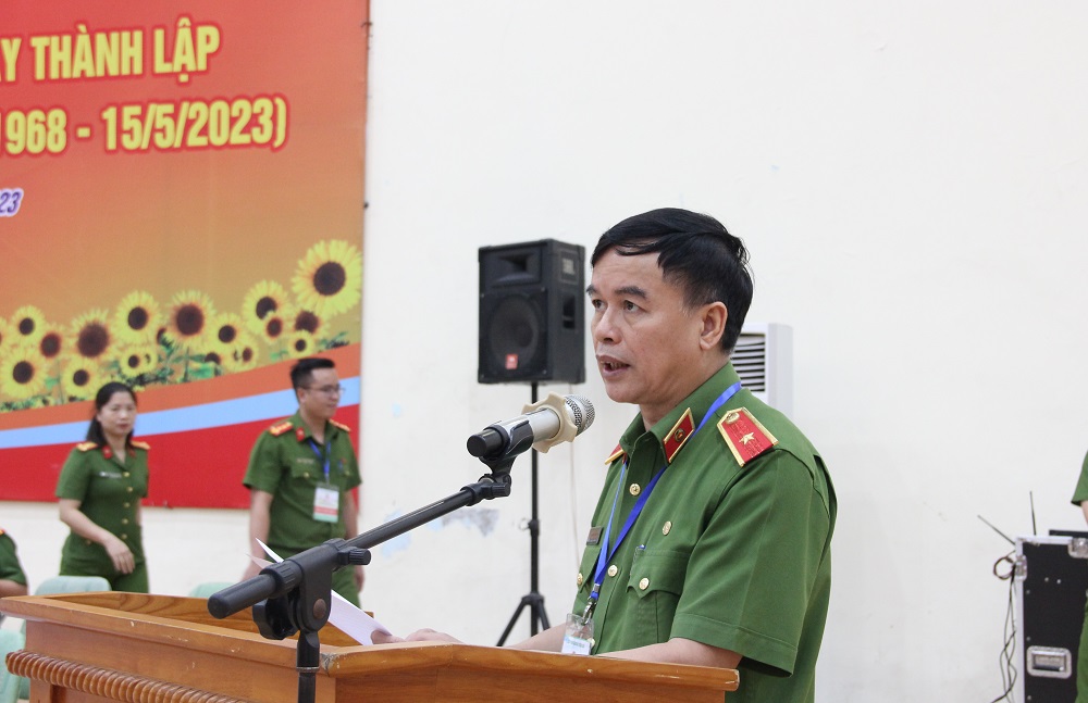 Thiếu tướng, GS. TS Nguyễn Đắc Hoan, Phó Giám đốc Học viện phát biểu bế mạc Giải thi đấu thể thao