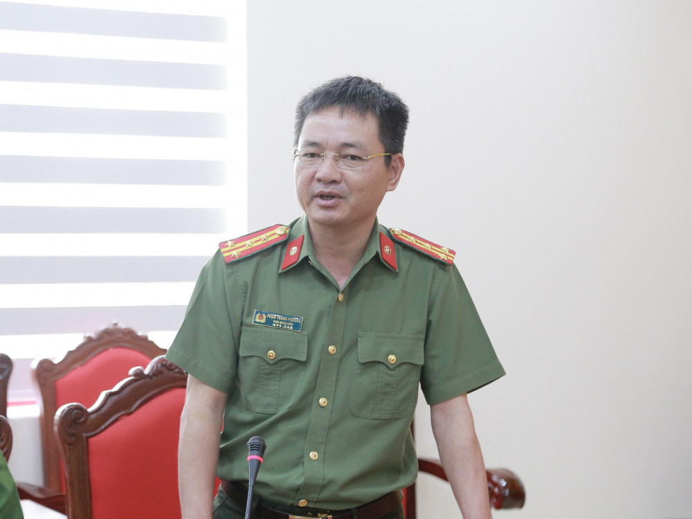 Đại tá Phạm Thanh Phương, Phó Giám đốc Công an tỉnh phát biểu tại buổi gặp mặt